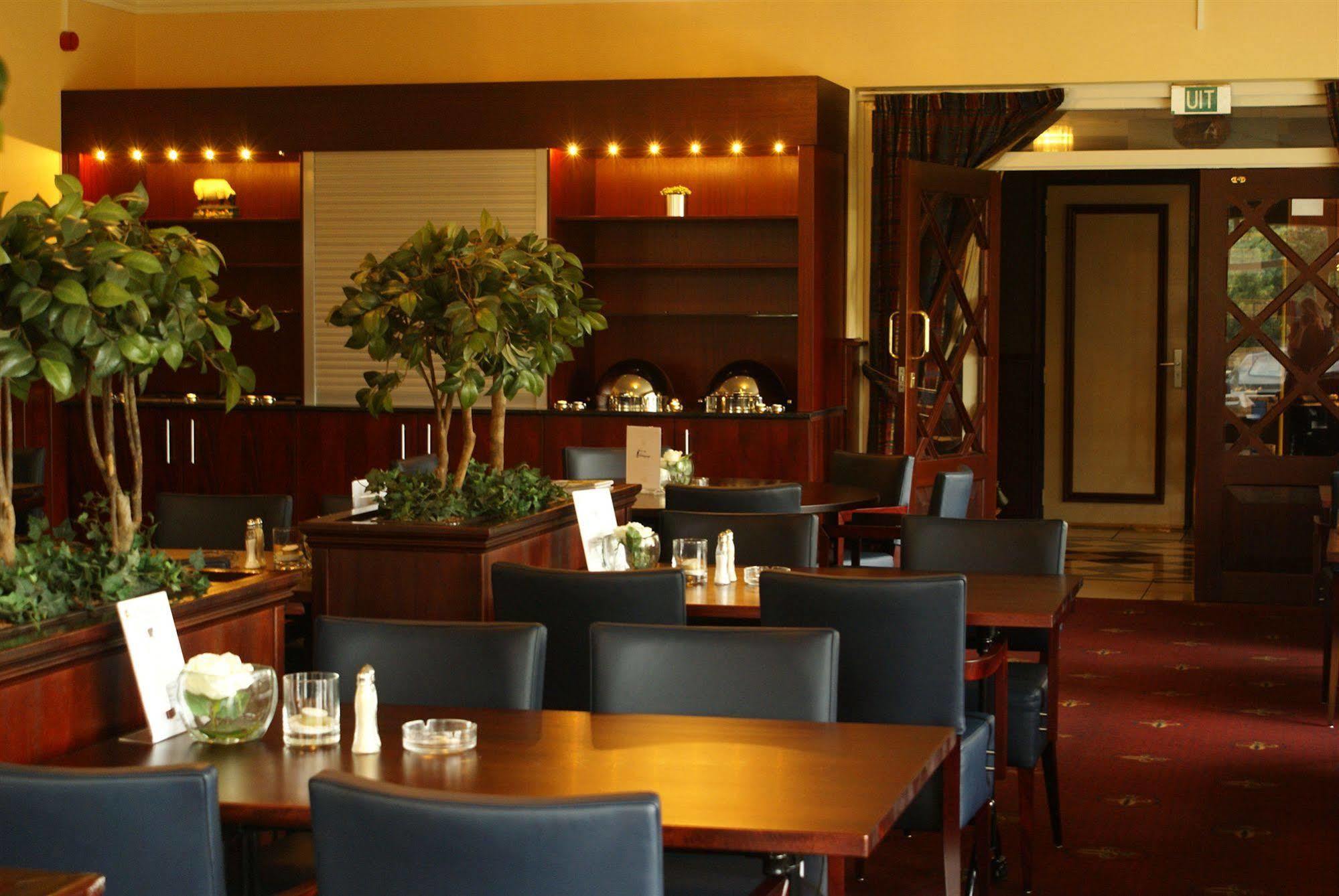 Van Der Valk Hotel Hardegarijp - Leeuwarden Екстер'єр фото
