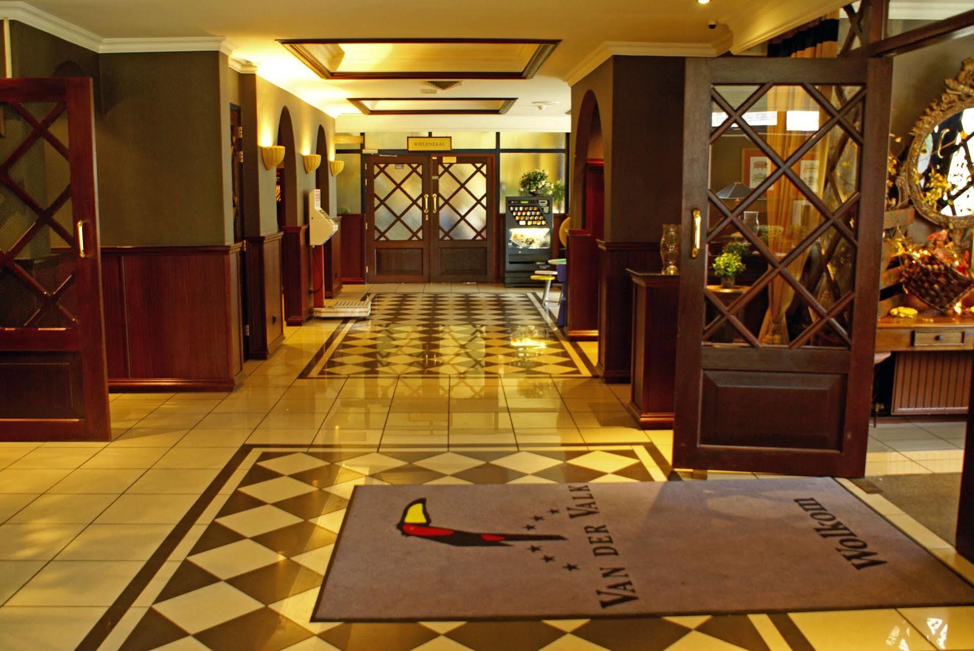 Van Der Valk Hotel Hardegarijp - Leeuwarden Екстер'єр фото